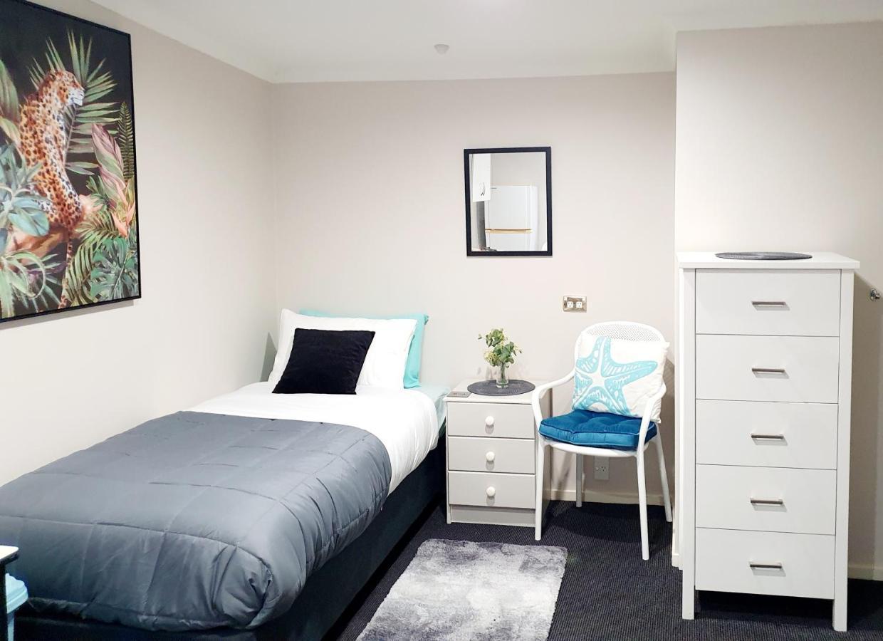 Travel Stay City Hostel Dunedin Exterior photo
