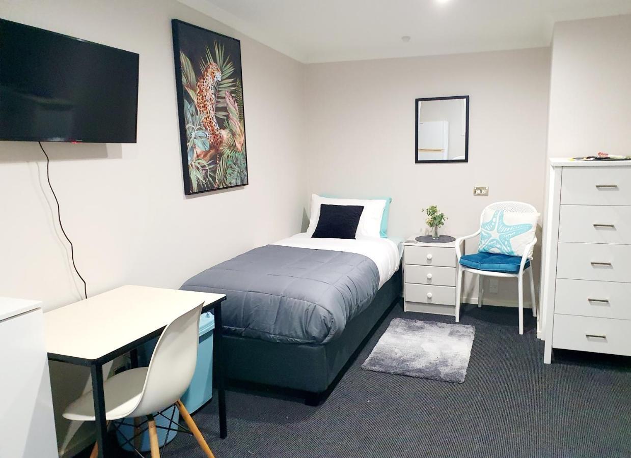 Travel Stay City Hostel Dunedin Exterior photo